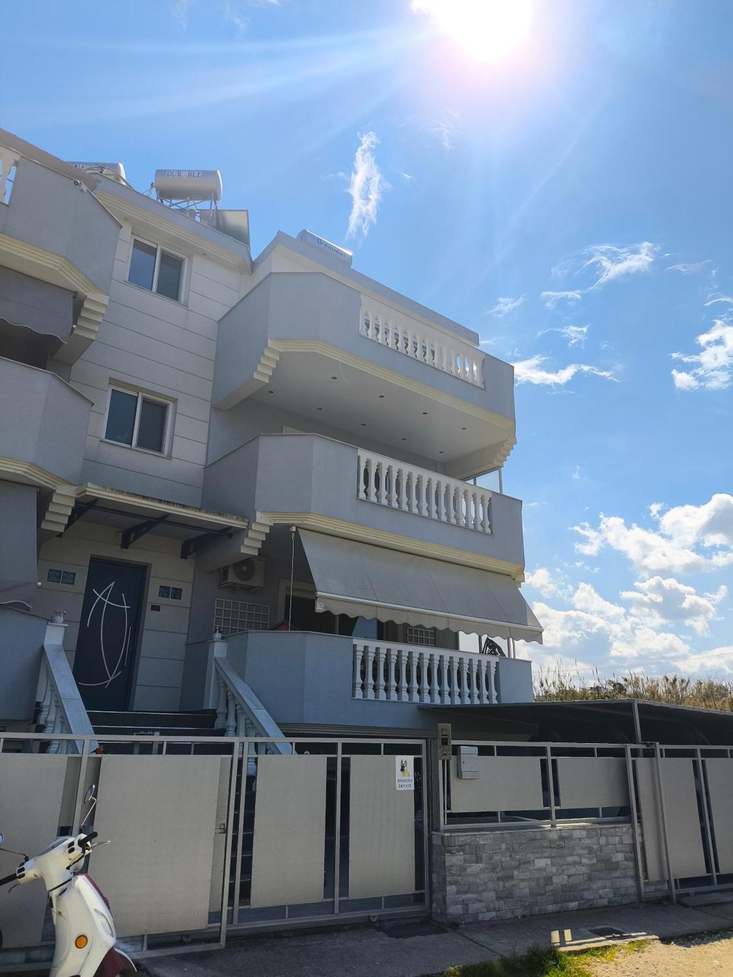 Apartment Patra Greece Bagian luar foto